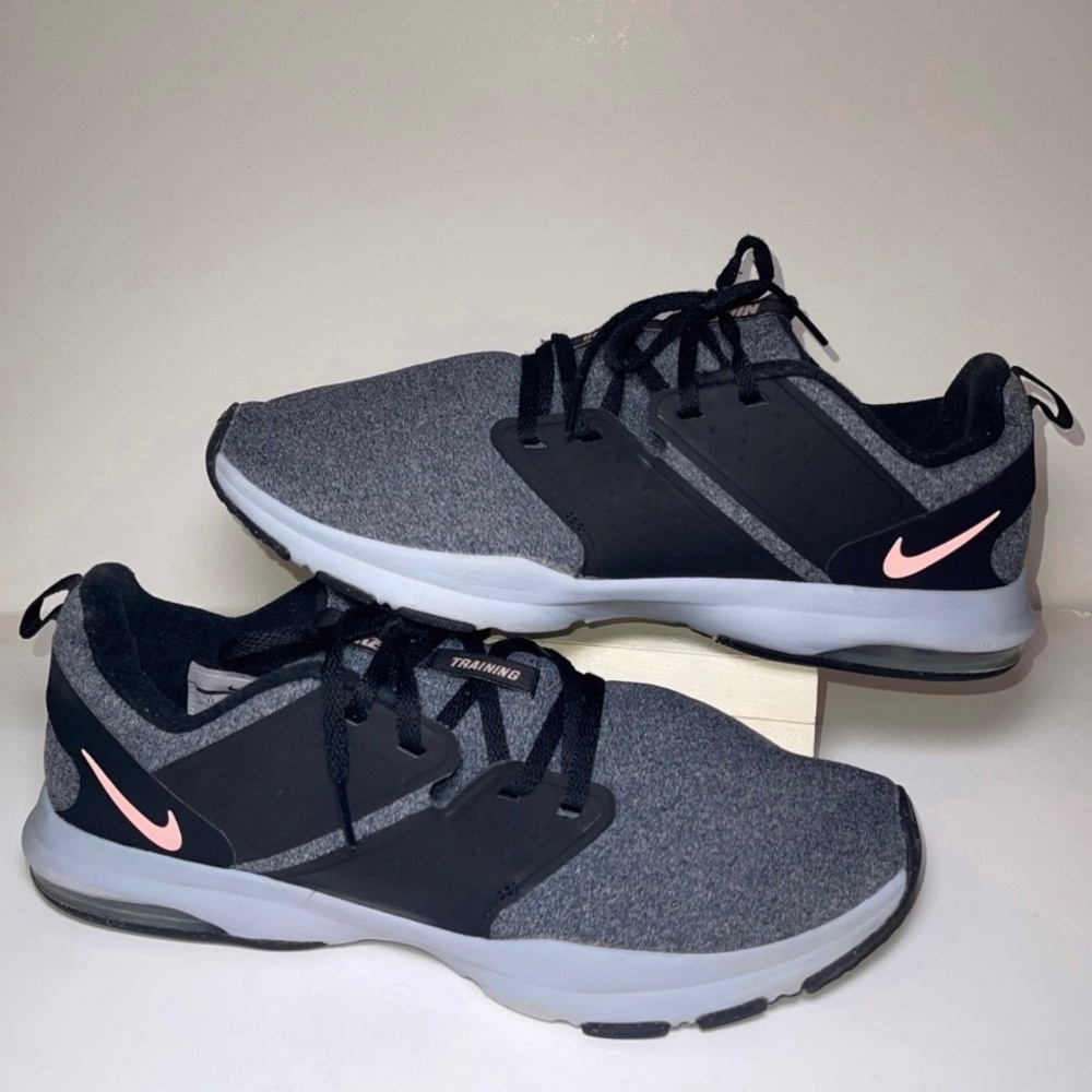 Pre-Owned Nike Air Bella TR Training Black/Gray Sneaker Shoes Size 11 924338-010